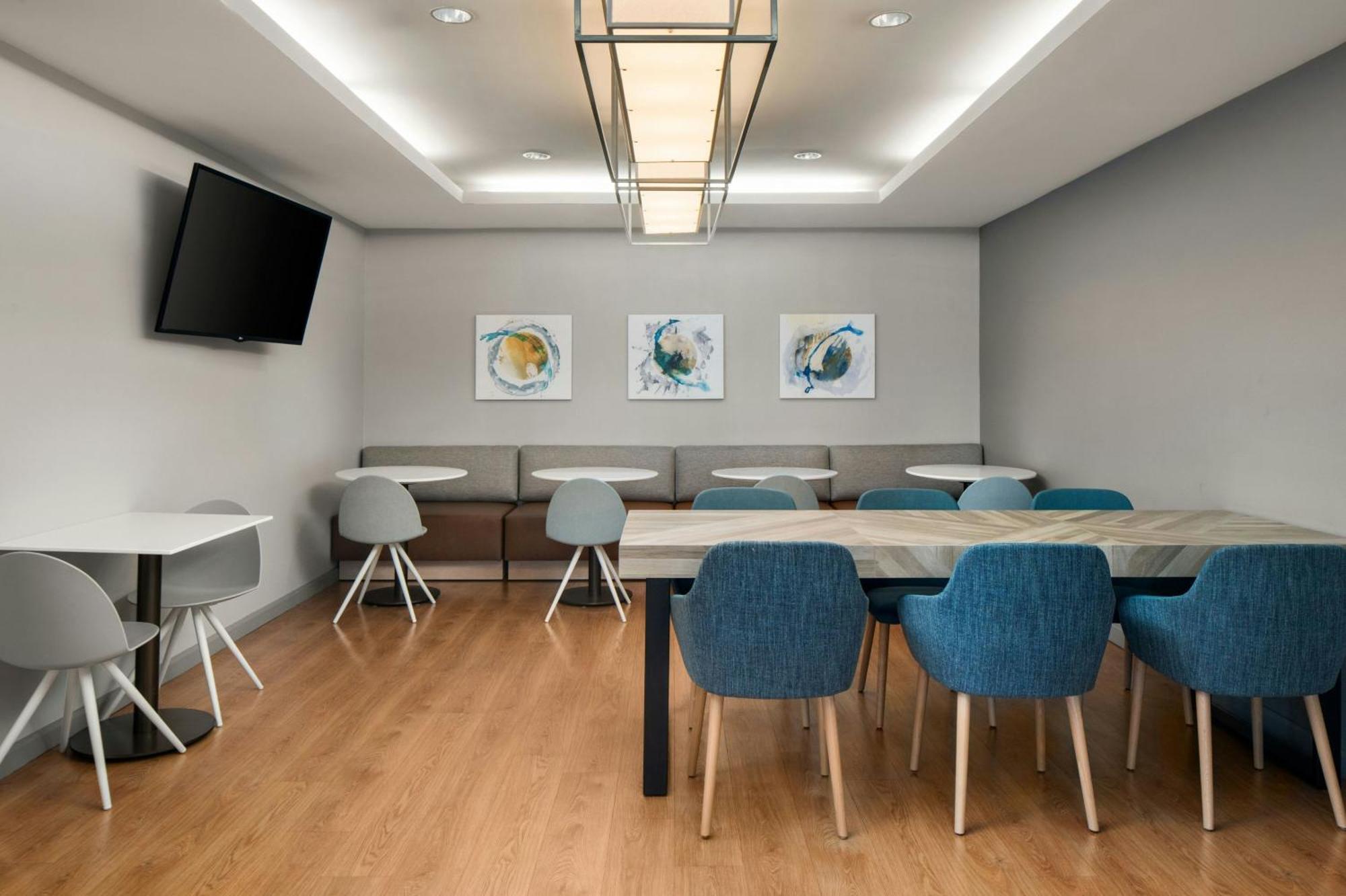 Towneplace Suites By Marriott Флоренс Экстерьер фото